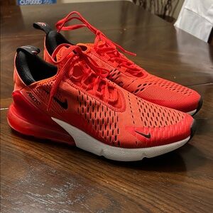 Men’s -Red Air Max 270  Sneakers